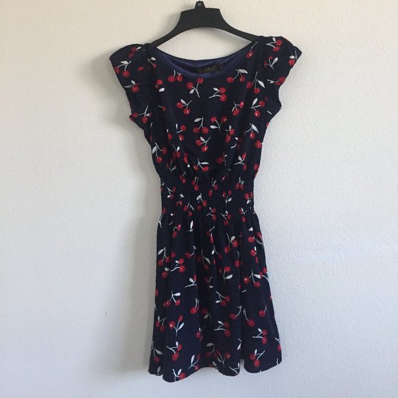 Retro Cherry Dress - Picture 1 of 2